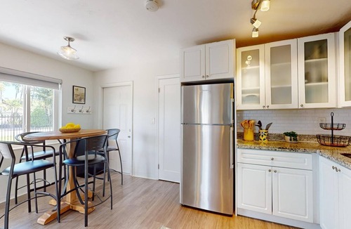 Palmetto Bay Apartment | 2BR 4 Beds by Miami SoFi Vacation Rentals Tucked in a quiet Palmetto Bay neighborhood, this property offers stylish 2BR/1BA stays with thoughtful design, outdoor spaces, and easy access to parks, dining, and Miami hotspots. |