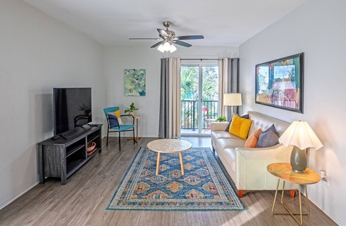 Palmetto Bay Apartment | 2BR 4 Beds by Miami SoFi Vacation Rentals Tucked in a quiet Palmetto Bay neighborhood, this property offers stylish 2BR/1BA stays with thoughtful design, outdoor spaces, and easy access to parks, dining, and Miami hotspots.