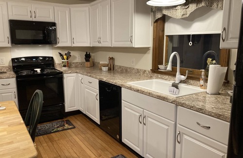 Ballston Spa Apartment | 2nd floor remodeled Farm house