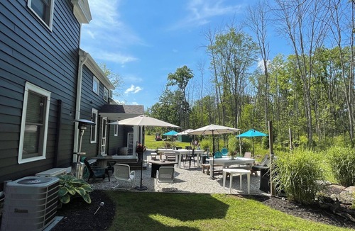 Ballston Spa Apartment | 2nd floor remodeled Farm house