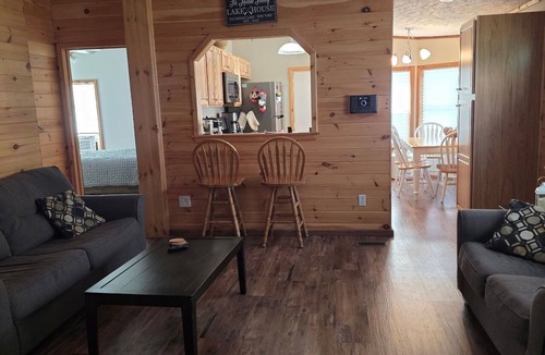 Mayfield House | 3 Bedroom house near the Great Sacandaga Lake - Sleeps 8+ Full bsmt w game room!