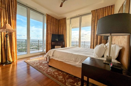 Singer Island Resort | 3 bedroom Luxurious Presidential Penthouse ,Ocean View + 5 star Resort Amenities