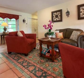 Fort Lauderdale Villa | 3 Bedroom Pool Home for 6 with AC near Fort Lauderdale Beach