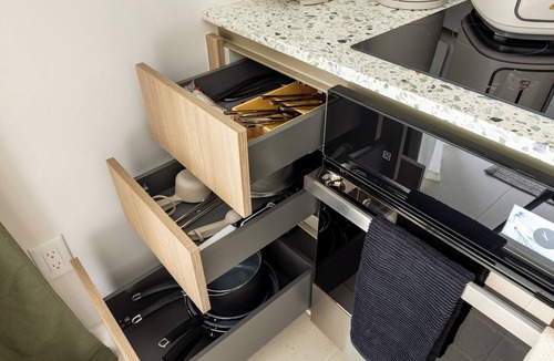 Downtown Miami Condo | 3701 - Kaseya Center 2 Bedroom Modern Apt with Pool & Gym in Downtown Miami