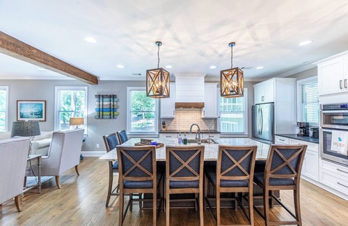 Greensboro House | 3BR/3BA cottage within gated Reynolds Lake Oconee and Marina Cove.