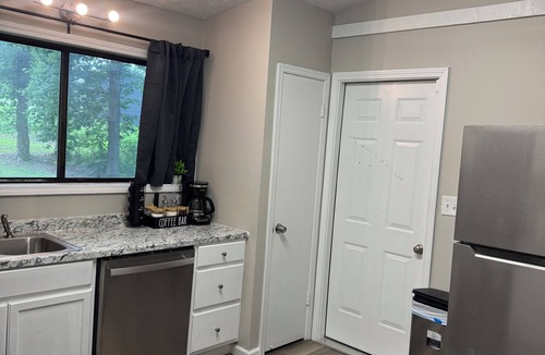 Jonesboro House | 4-bedroom welcoming getaway in Jonesboro Ga