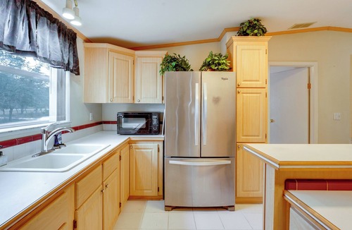 Perry Cottage | 4 Mi to Beach: Perry Home Near Boat Launch