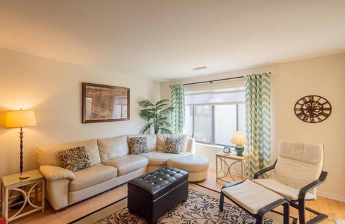 Hilton Head Island Condo | 53 Springwood - community pool, near Coligny