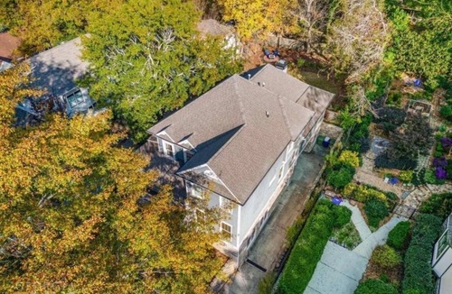 Candler Park House | 5BR Candler Park Home Sleeps 12 Direct MARTA to Stadium Walk to L5P