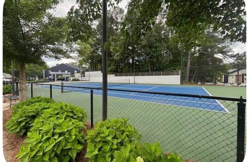 Cumberland Apartment | A Braves Apt at Marietta