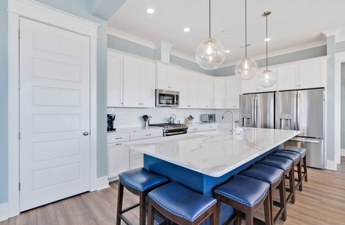 Yaupon Beach House | A Perfect Approach: Spacious 7-Bedroom Oceanview House in Oak Island
