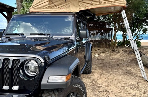 Anahola House | Amazing Chocolate * 2022 Jeep Willy-Wonka