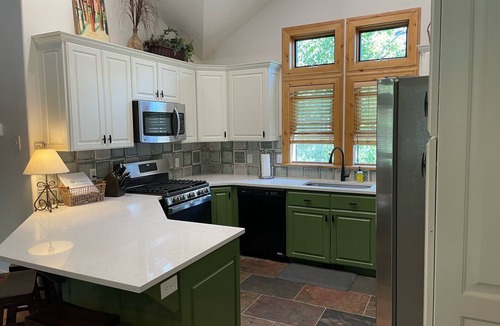 North Park City House | Amazing Location & Great Value! Walk to PCMR Lifts & Main St. - Feel at Home!