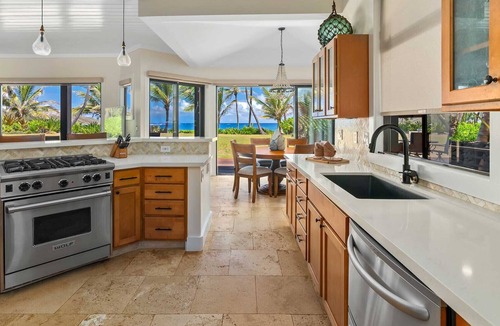 Anahola House | Anahola Beach Hale By Parrish Kauai - luxury on the beach with AC