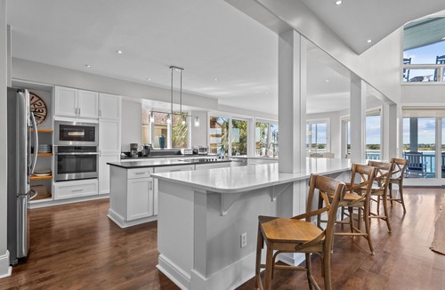 South End House | Aquarium #159 - Soundfront Home on Wrightsville Beach w/Private Dock!
