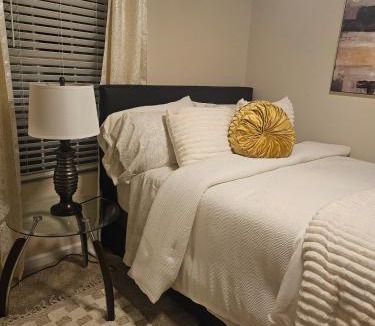 Clarkdale House | Atlanta 3 Bedroom Home - by PriMary EVolution Properties
