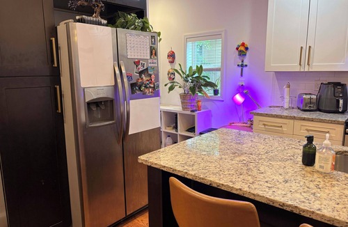 Pittsburgh House | Atlanta Artist Retreat 2br w/Private Patio + Parking