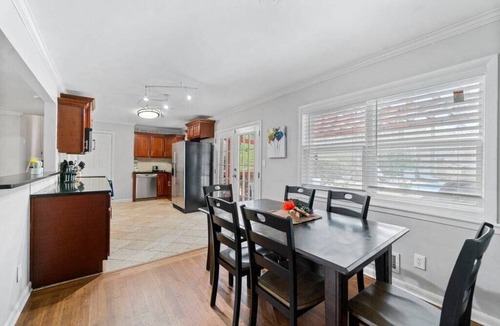 Decatur House | Atlanta Private Pool Retreat 5BR Home Sleeps 14