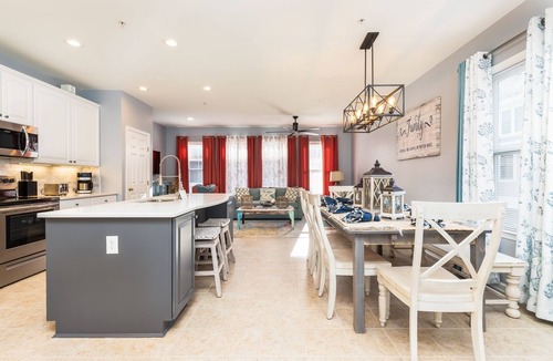 Sunset Island House | August Discounts and Short Stays Sunset Island 33 Sunset Island Drive