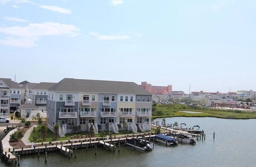 Sunset Island House | August Discounts and Short Stays Sunset Island 2 Hidden Cove Way, Unit 4A