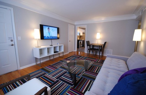 Brookwood Apartment | B2bh Great Location Peaceful Condo Near Peachtree Street