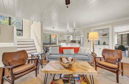 Bald Head Island House | Bald Head Island. 5 Bedroom. BHI Club Access. Near marina and beach.