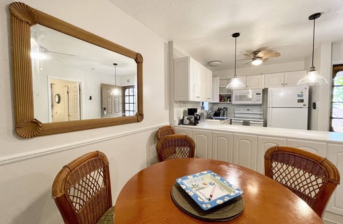 Nawiliwili Condo | Banyan Harbor #E56, Walk to Beach, Wifi, AC, Pool, Parking, Laundry