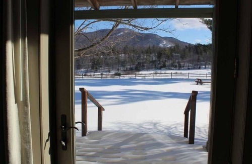 Keene Bed & Breakfast | Bark Eater Inn