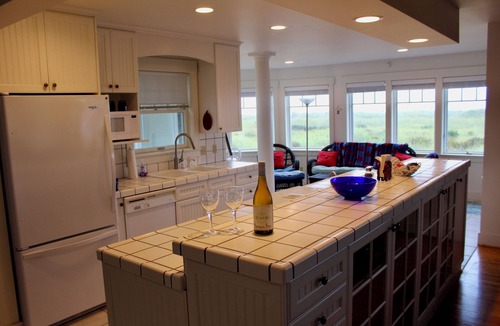 Seabrook House | Beach Front, Cape Cod Coastal Story Book Home, 10 minutes from Westport