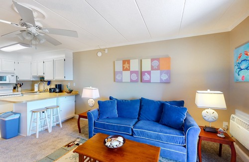 North Ocean City Condo | Beachfront condo with private balcony, washer/dryer, and amazing views