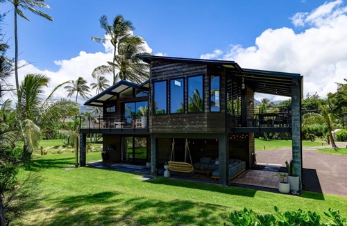 Wainiha House | Beachfront, Modern Home, Just Steps to the Sand