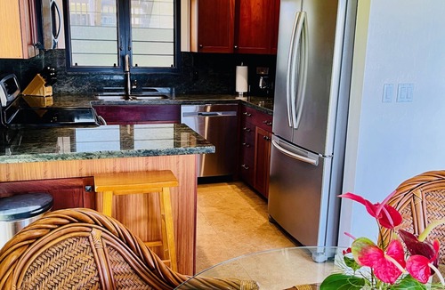 Lihue Condo | Beachfront Spectacular Ocean views , steps to white sand Beach & walk bike Path