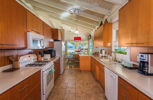 Hanalei House | Beachfront Tropical Dream House! TVNC#4299