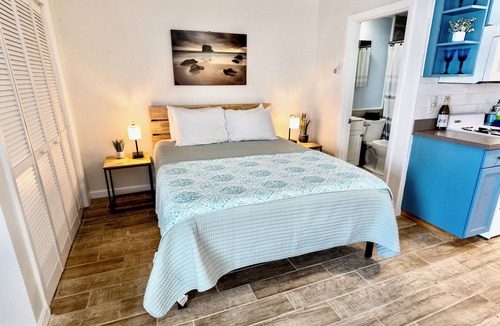 Hampton Condo | Beachside Bliss: Hampton North Beach Condo