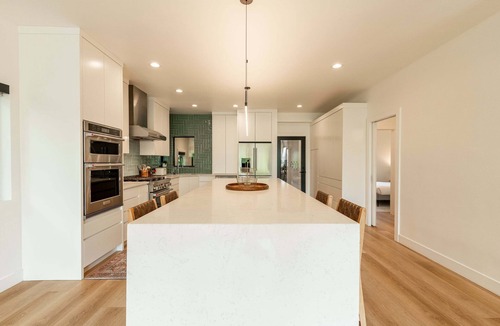 Bear Hollow Village House | Bear Hollow Basecamp, Hot Tub, Balconies, Pool Clubhouse