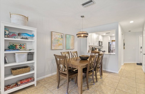 Butler Beach Condo | Beautiful 2BR 2.5BA Ocean View Condo - The Perfect Beach Getaway!