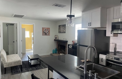 Valley Village House | Beautiful 3-bedroom house with AC near studios
