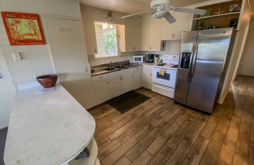 Kekaha House | Beautiful 3 br 8 Kekaha Beach house!