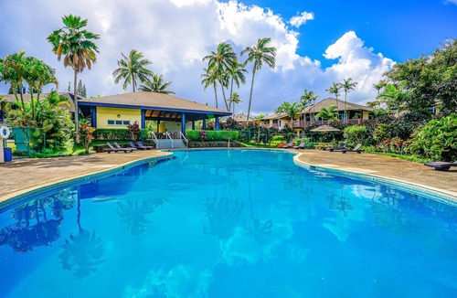 Kaiulani Condo | Beautiful 4 bedrooms above famous Anini Beach! Holiday Open!