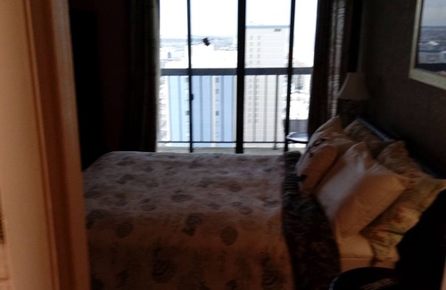 North Ocean City Apartment | Beautiful 5-bedroom apartment in Ocean City perfect for families