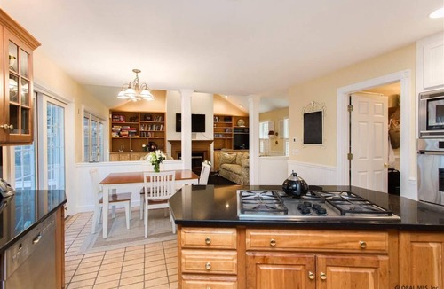 Saratoga Springs House | Beautiful 5br Home With Pool, Minutes from Track and Saratoga Lake