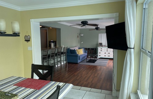 Tropic Palms House | Beautiful Delray Beach House Heated Pool. Close to the beach. Pet Friendly.