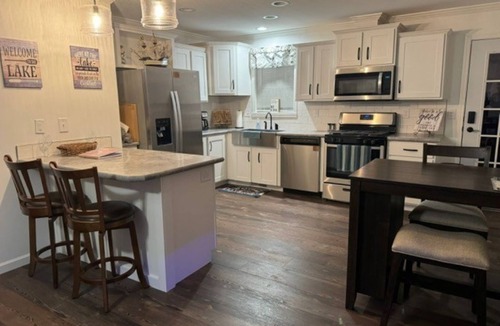 Town of Milo House | Beautiful home at Plum Point Cottages on Seneca Lake with many extras