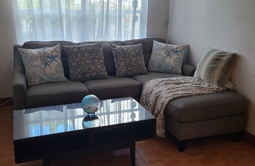 Survey Creek House | Beautiful spacious 5-bedroom house-10 beds-15 guests