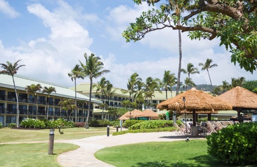 Hanamaulu Apartment | Best Deal in Town kauai beach resort, romantic, "Zen" and super relaxed!