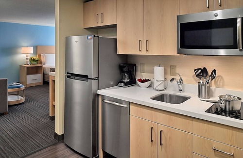 Gwinnett Place Hotel | Better Choice For Your Vacation! 4 Awesome units near McDaniel Farm Park