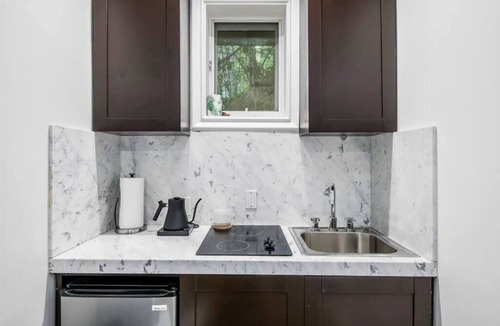 Beverly Hills House | Beverly Hills Lux Retreat: Elegance Meets Serenity