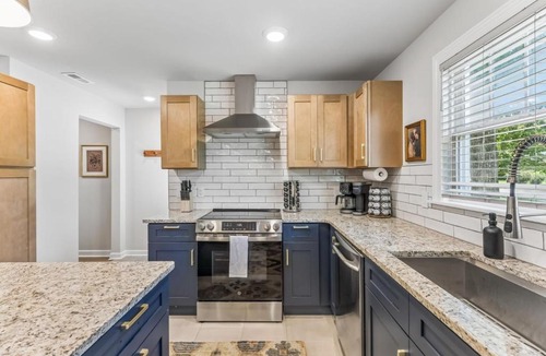 Murfreesboro House | Blue Raider Bungalow 3 Min to MTSU