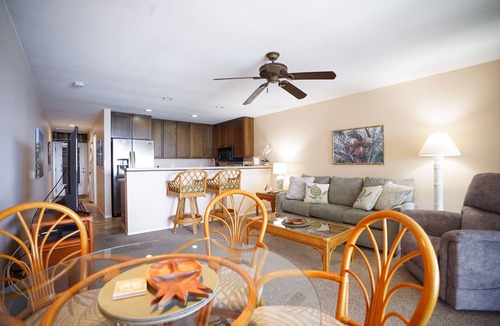 Wailua House Lots Condo | Breathtaking Oceanfront Views from Top Floor Condo at Wailua Bay View – A Coastal Paradise!