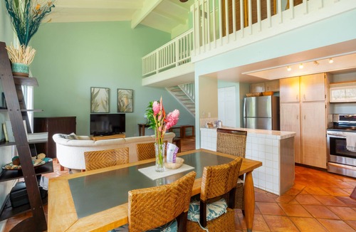Princeville Condo | Bright and airy garden condo in spectacular Princeville with air conditioning